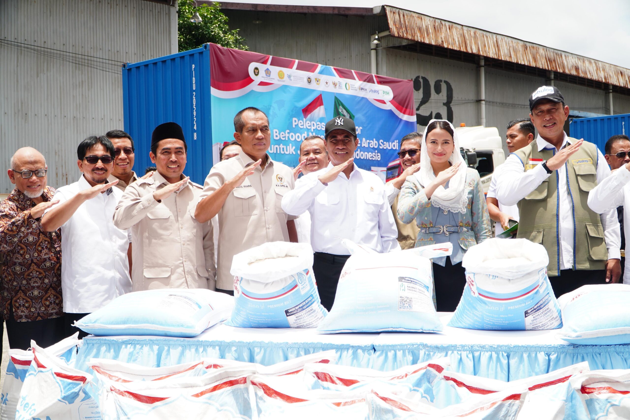 Beras Indonesia Tembus Tanah Suci! 2.280 Ton Dikirim Untuk Jemaah Haji 2026