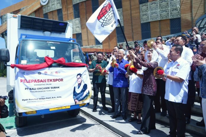 Indonesia Berhasil Ekspor 3,5 Ton Salak Ke China